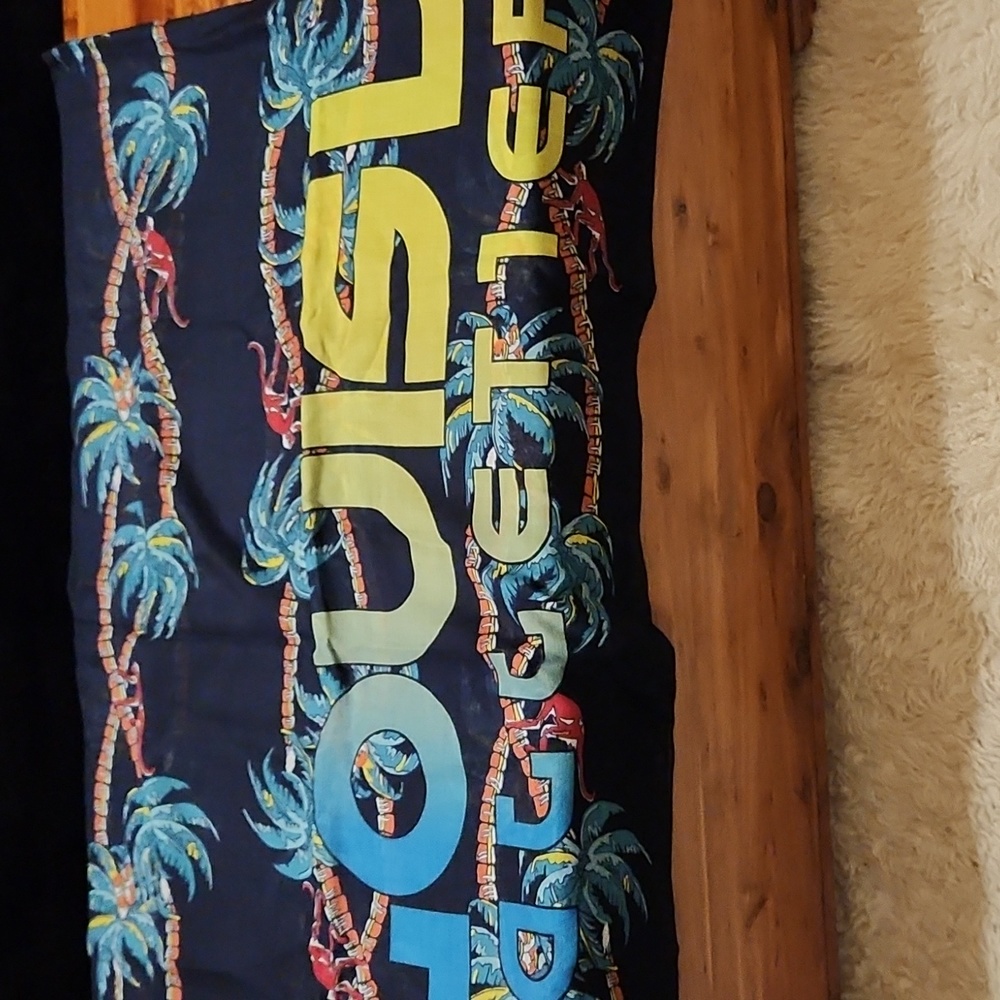 Limited edition Luis Vuitton palm tree extra large size scarf